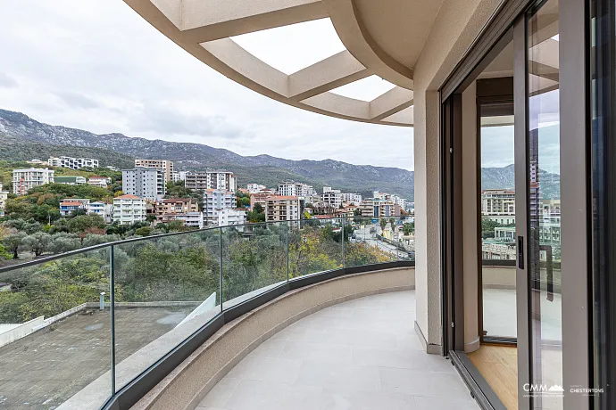 Complex in Bečići near the sea